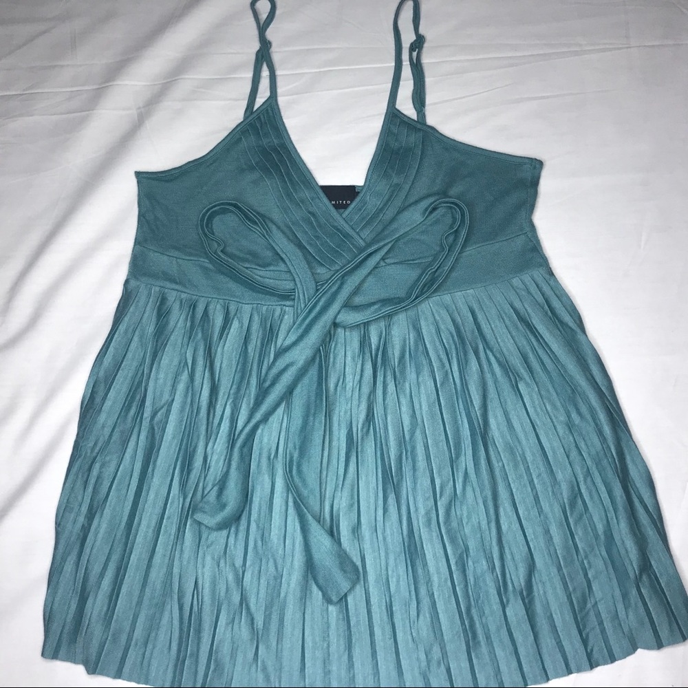 The Limited. Tank top with pleaded bottom